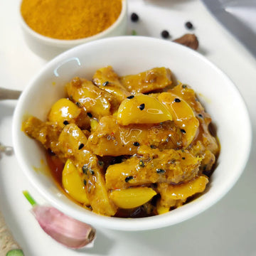 Moringa Lahsan Pickle